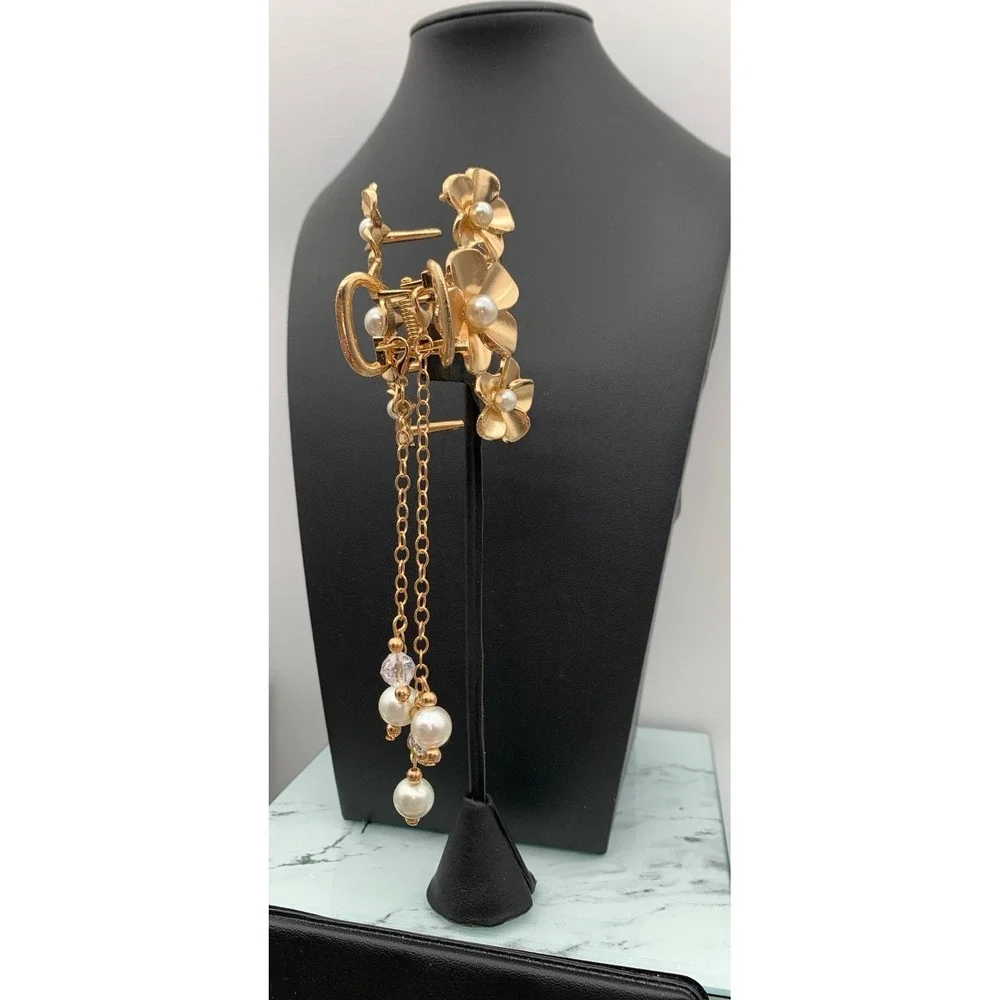 Gold Tone And Faux Pearl Hair Clip With Chains And Faux Pearl Dangles Beautiful